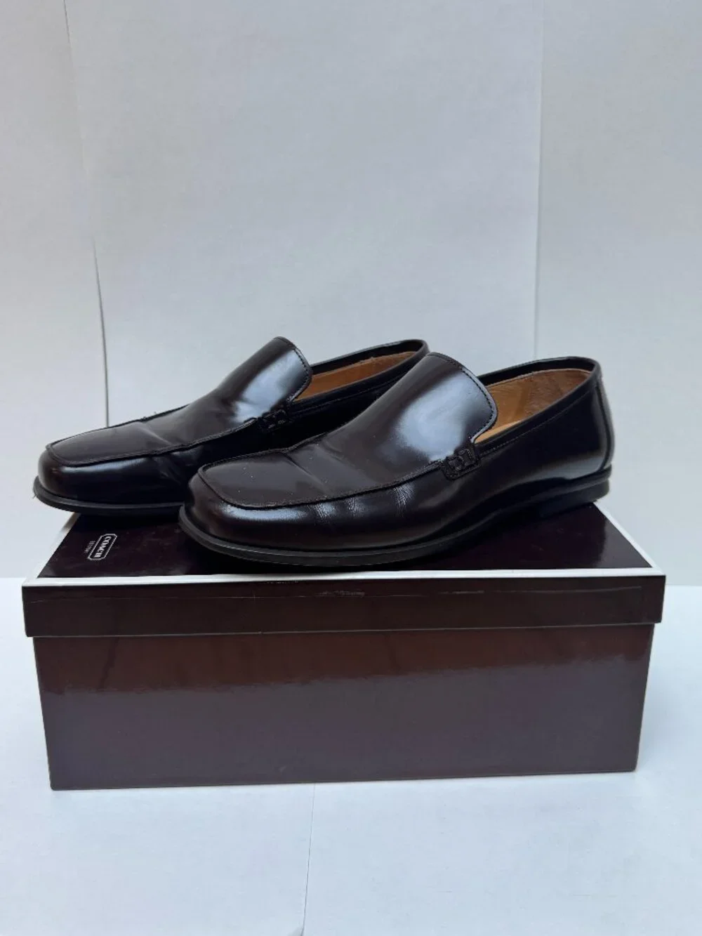 Vintage Coach Jerry Moc-Toe Men's Loafer Dark Brown Del Mar Calfskin Leather